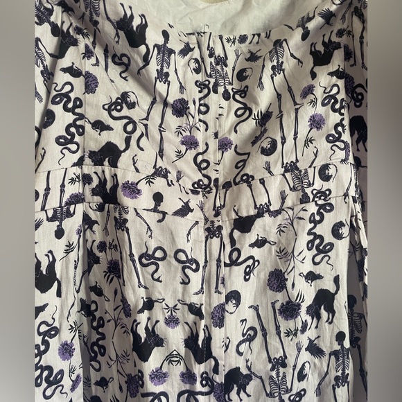 Modcloth Spooky Halloween Mini A-Line Dress Snakes Skeletons Cats Mice Roses 16 - Picture 7 of 7